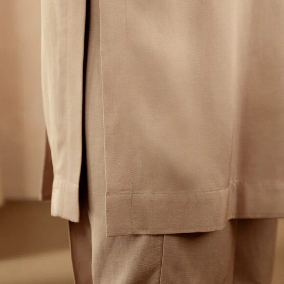 Darling Tan Beige "Overcast" Lightweight Belted Trench Coat sz M Trendy Classic - Picture 4 of 13